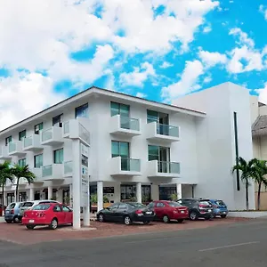 Отель Plaza Playa, Плая-дель-Кармен