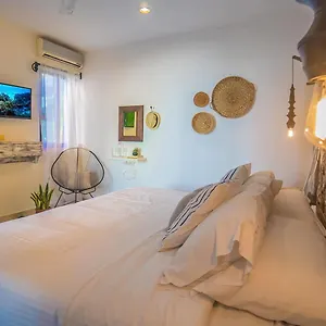 Bric & Playa del Carmen
